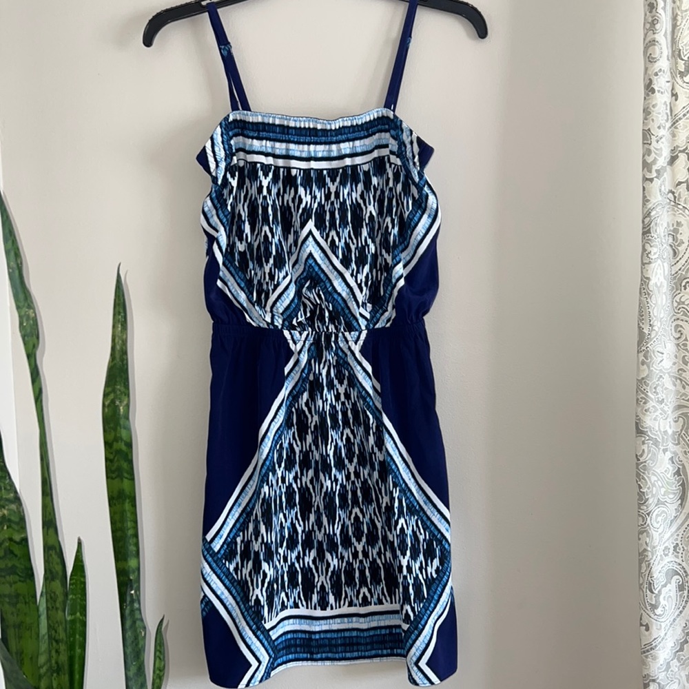 NWOT Express strap or strapless dress